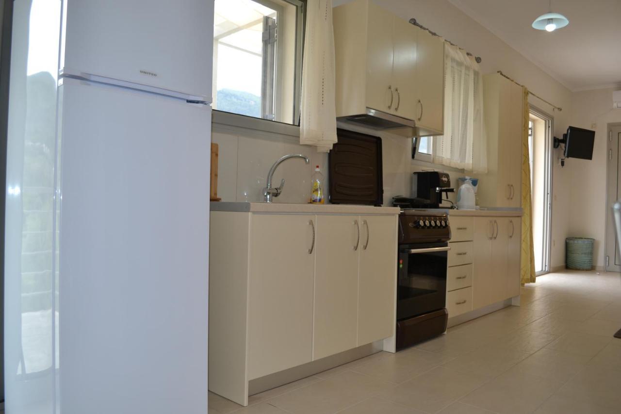 Av Apartment Áyios Nikítas Exteriér fotografie