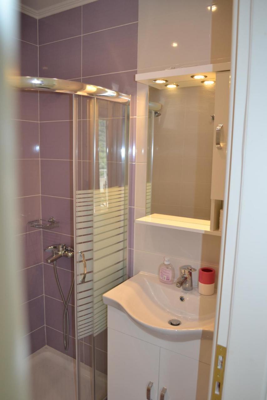 Av Apartment Áyios Nikítas Exteriér fotografie